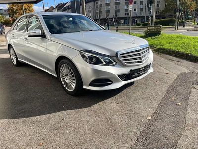 Mercedes E220