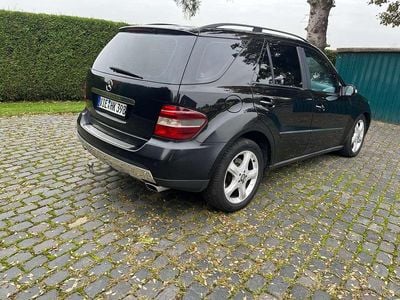 Mercedes ML320