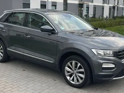 Gebraucht VW T-Roc Sport 150 PS (110 kW) 2019 Grau SUV