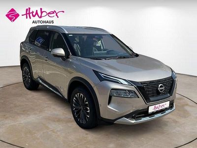 Neu Nissan X-Trail Tekna 213 PS (156 kW) 2025 Silber SUV