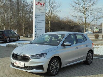 Gebraucht Skoda Fabia Tour 95 PS (69 kW) 2022 Silber Limousine