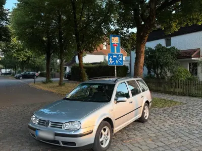 Gebraucht VW Golf IV 101 PS (74 kW) 2000 Silber Kombi