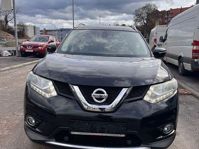 Gebraucht Nissan X-Trail Tekna 131 PS (96 kW) 2017 Schwarz SUV