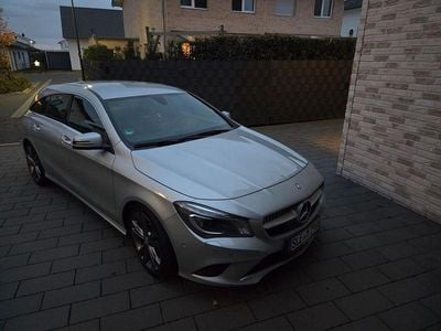 Gebraucht Mercedes CLA200 136 PS (100 kW) 2016 Silber Limousine