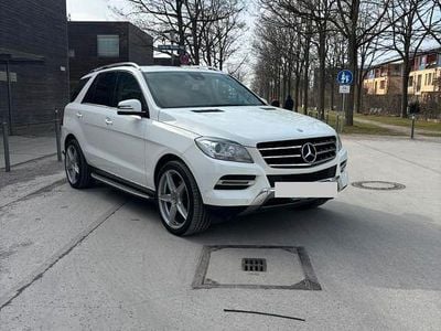 Gebraucht Mercedes ML250 204 PS (150 kW) 2014 Weiß SUV