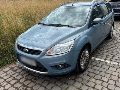 Blau Gebraucht 2008 Ford Focus Kombi | 1.800 € (Fairer Preis)