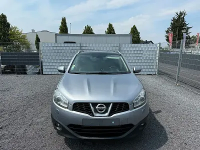 Gebraucht Nissan Qashqai Tekna 131 PS (96 kW) 2013 Silber SUV