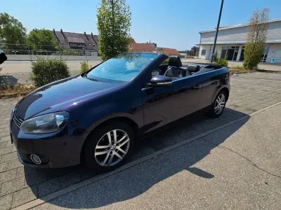 Gebraucht VW Golf Cabriolet Basis 105 PS (77 kW) 2012 Violet Cabrio