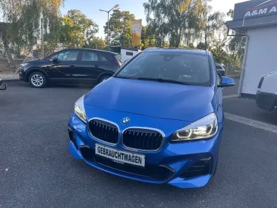 Gebraucht BMW 220 Gran Tourer M Sport 190 PS (139 kW) 2019 Blau Van / Kleinbus