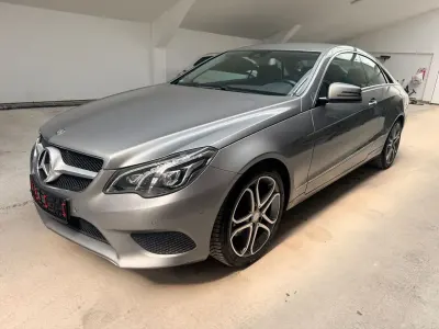 Gebraucht Mercedes E220 AMG line 170 PS (125 kW) 2013 Silber Coupé