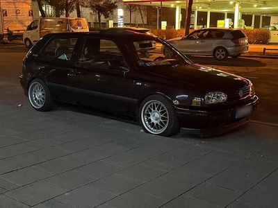 Gebraucht VW Golf III 60 PS (44 kW) 1997 Schwarz Kleinwagen