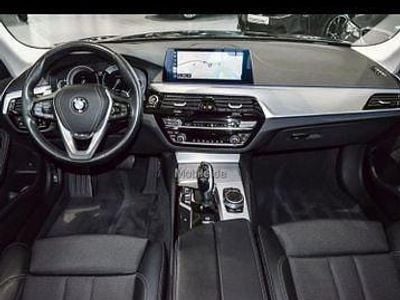 Gebraucht BMW 520 Sport Line 190 PS (139 kW) 2018 Grau Limousine