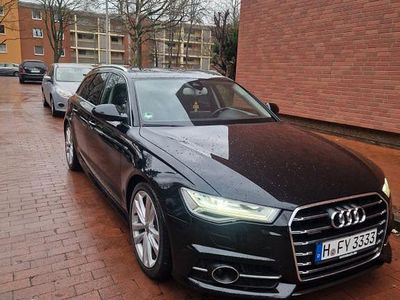 Gebraucht Audi A6 Ambiente 272 PS (200 kW) 2016 Schwarz Kombi