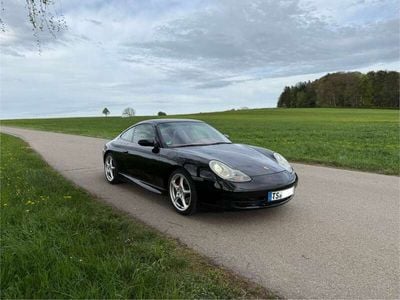 Porsche 911 Carrera