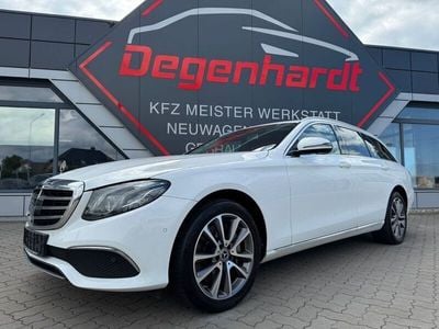Gebraucht Mercedes E220 194 PS (142 kW) 2019 Polarweiss  unilack Kombi