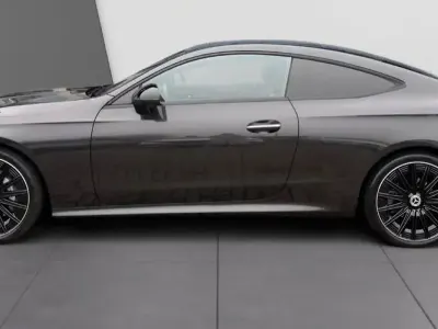 Gebraucht Mercedes CLE200 Premium Plus 204 PS (150 kW) 2024 Grau