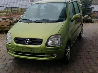Second-hand Opel Agila 75 CP (55 kW) 2000 Verde Monovolum