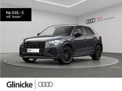 Neu Audi Q2 S-Line 150 PS (110 kW) 2025 Grau (daytonagrau perleffekt) SUV