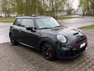 Usado Mini John Cooper Works 231 HP (169 kW) 2022 Verde Citadino