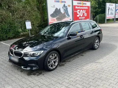 Gebraucht BMW 320 Sport Line 190 PS (139 kW) 2021 Schwarz Kombi