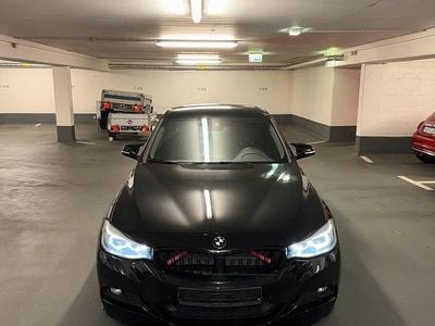 Gebraucht BMW 325 M Performance 218 PS (160 kW) 2016 Schwarz Limousine
