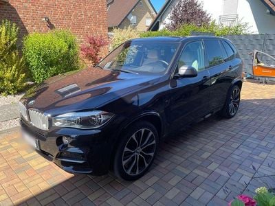 BMW X5 M50