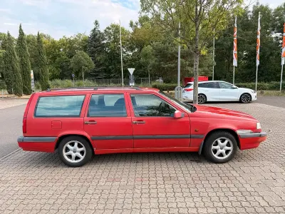 Gebraucht Volvo 850 126 PS (92 kW) 1996 Rot Kombi