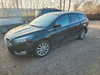 Gebraucht Ford Focus Titanium 182 PS (133 kW) 2015 Schwarz Limousine