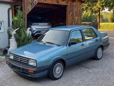 Gebraucht VW Jetta 90 PS (66 kW) 1991 Blau Limousine