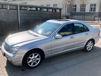 Gebraucht Mercedes C240 Elegance 170 PS (125 kW) 2000 Silber Limousine
