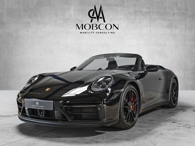Porsche 911 Carrera 4 GTS