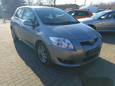 Gebraucht Toyota Auris Team 126 PS (92 kW) 2008 Silber Kleinwagen