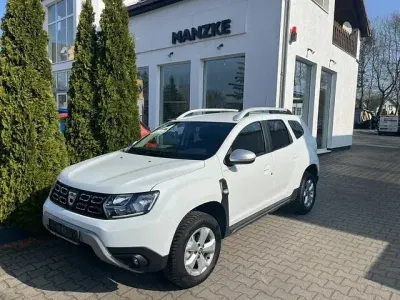Gebraucht Dacia Duster Comfort 114 PS (83 kW) 2019 Arktikweiß SUV