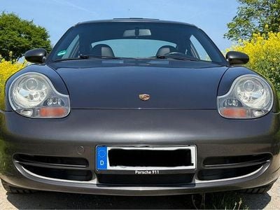 Porsche 911 Carrera
