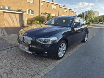 Gebraucht BMW 118 Urban Line 143 PS (105 kW) 2012 Blau Kleinwagen