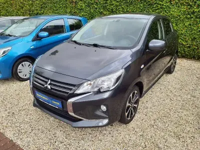 Gebraucht Mitsubishi Space Star Select+ 71 PS (52 kW) 2023 Grau Kleinwagen