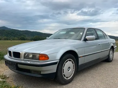 Gebraucht BMW 728 193 PS (141 kW) 1997 Silber Limousine