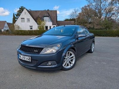 Begagnad Opel Astra Cabriolet Cosmo 150 HK (110 kW) 2006 Blå Cab