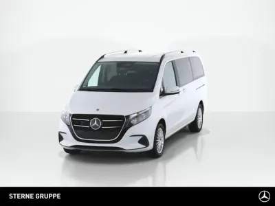 Gebraucht Mercedes V220 163 PS (119 kW) 2025 Weiß Van / Kleinbus
