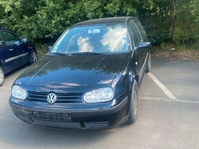 VW Golf IV