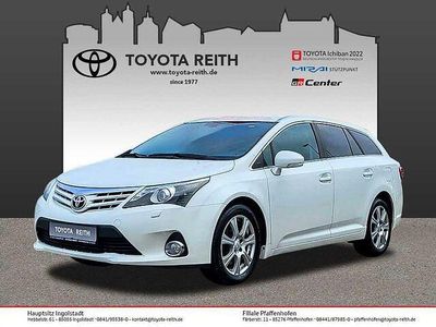 Gebraucht Toyota Avensis Edition 150 PS (110 kW) 2014 Novaweiß perleffekt (metallic) Kombi