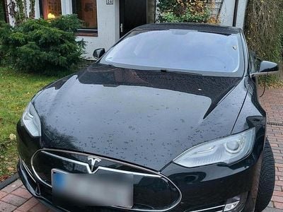 Schwarz Gebraucht 2013 Tesla Model S Kleinwagen | 23.500 €