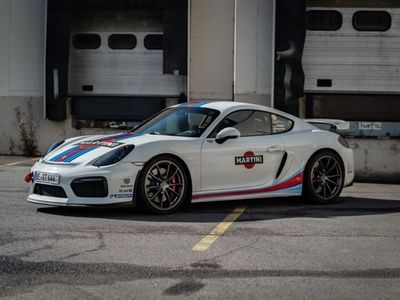 Porsche Cayman GT4