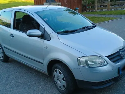 Gebraucht VW Fox 54 PS (39 kW) 2007 Silber Kleinwagen