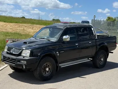 Gebraucht Mitsubishi L200 133 PS (97 kW) 2005 Schwarz Pickup