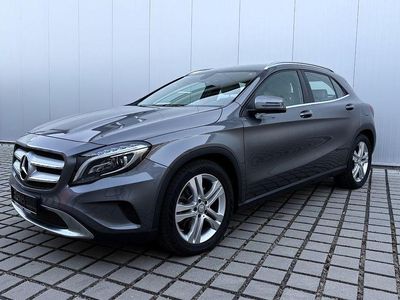 Second-hand Mercedes GLA250 Urban 211 CP (155 kW) 2015 Gri SUV