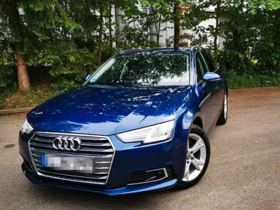Gebraucht Audi A4 Comfort 150 PS (110 kW) 2016 Blau Kombi