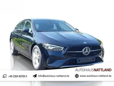 Gebraucht Mercedes CLA180 Shooting Brake Advanced 136 PS (100 kW) 2025 Schwarz Kombi