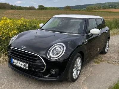 Gebraucht Mini Cooper Clubman Essential 136 PS (100 kW) 2020 Schwarz Kombi