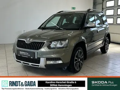 Gebraucht Skoda Yeti Outdoor Ambition 110 PS (80 kW) 2017 Dschungelgrün metallic SUV